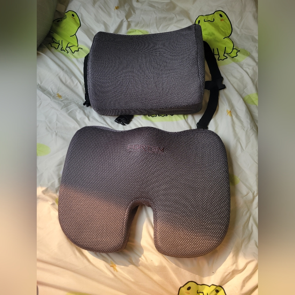 Lumbar support cushion